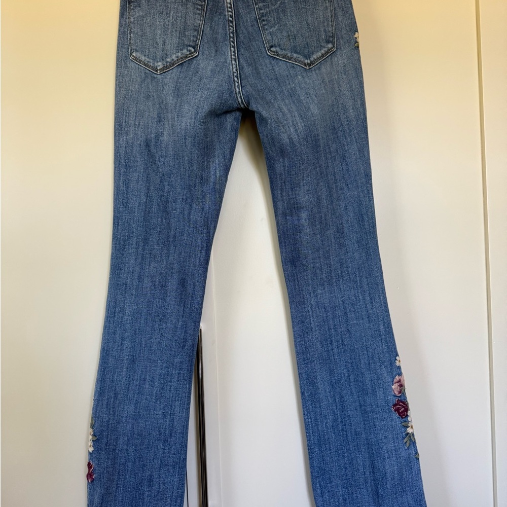 Driftwood Kelly Embroidered Floral Women’s Jeans - Picture 2 of 4